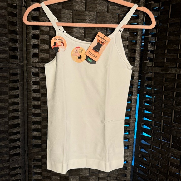Shapermint All Day Every Day Scoop Neck Cami NWT in White - Picture 1 of 4
